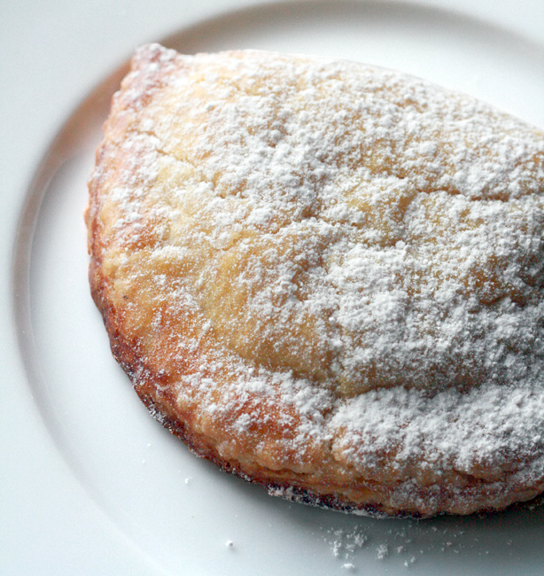 sfogliatella frolla sfogliatellafrolla01 Sfogliatelle frolle e vespri siciliani
