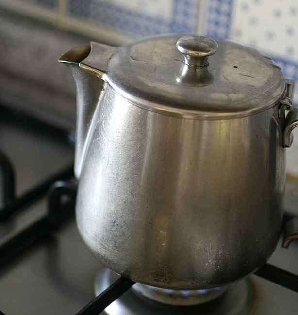 acqua per il tè mettiamolacquasul01 Mettiamo lacqua sul fuoco